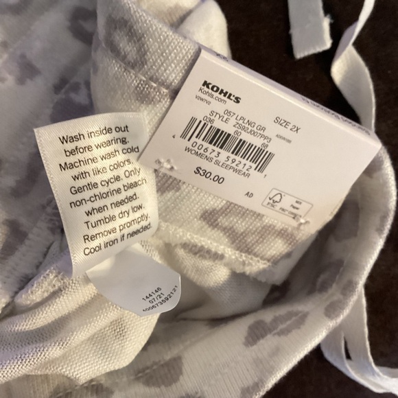 SONOMA Goods For Life pajama pant Woman’s 2X animal print banded bottom - Picture 10 of 16